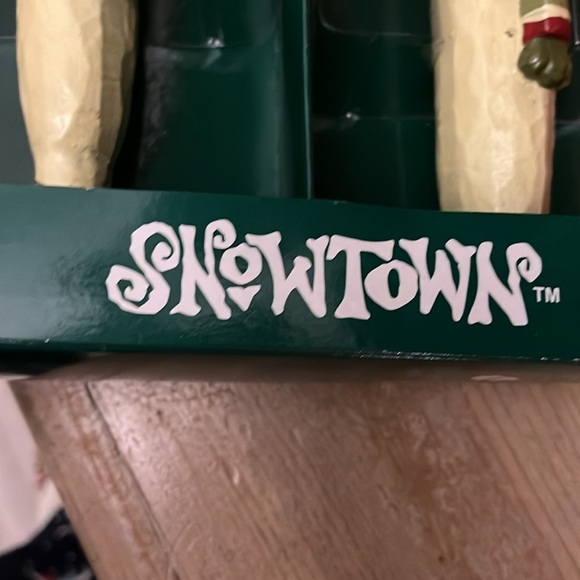 Kurt Adler Christmas Snowman Taper Candles Snowtown 10” NWT - Picture 5 of 7